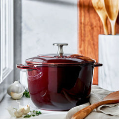 1.5 qt, Petite French Oven, grenadine