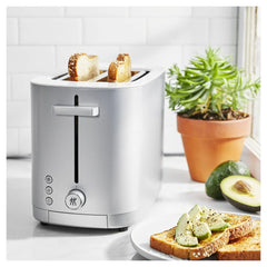 2 Short Slots Toaster, Silver