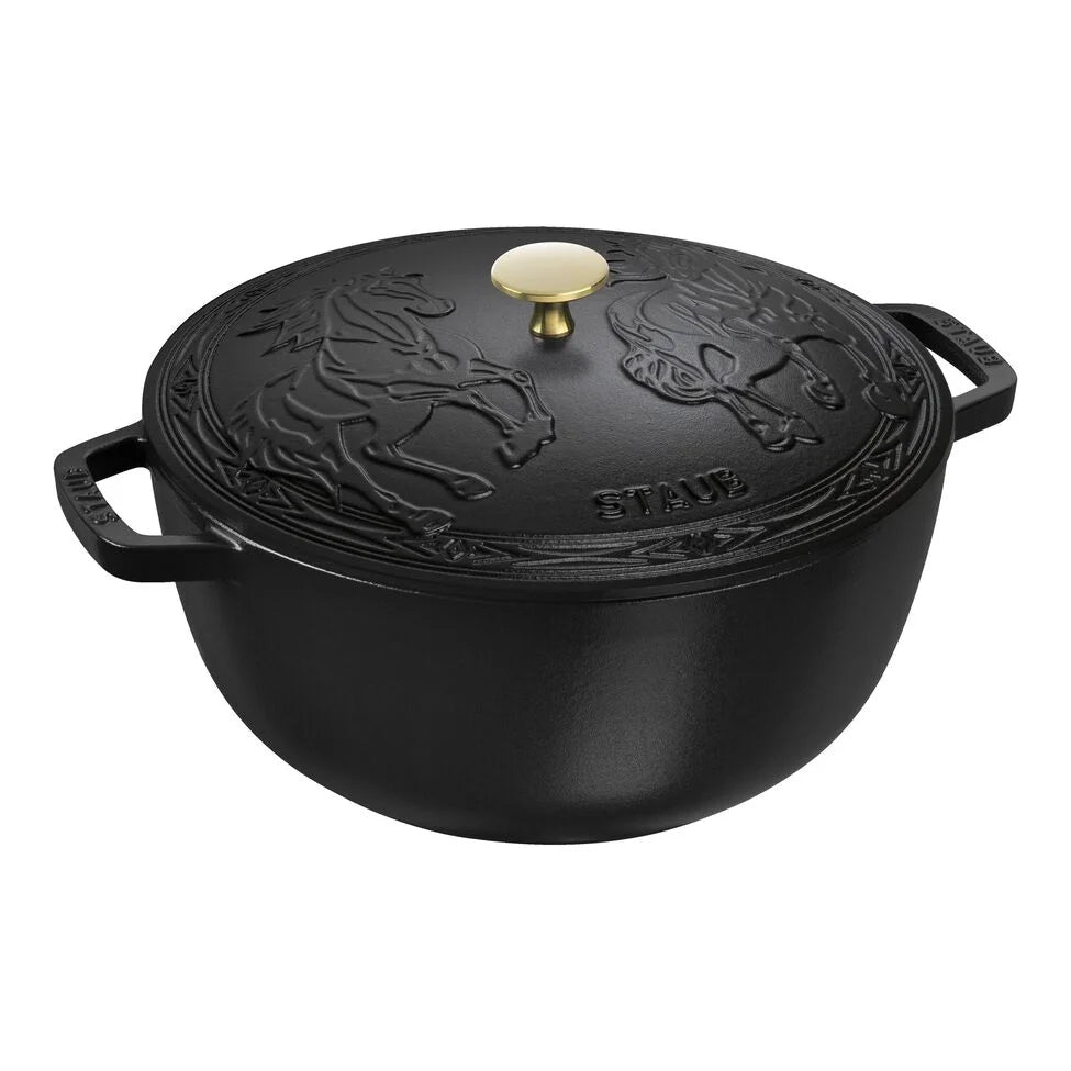 5 qt, Essential French Oven with Horse Lid, black matte