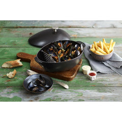 2 qt, Cast Iron, Mussel Pot, Black Matte
