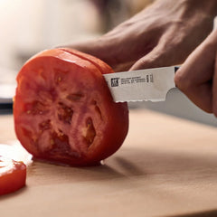 5-inch Z15.1 Utility Knife, Serrated Edge