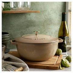 5 qt, Essential French Oven, sesame